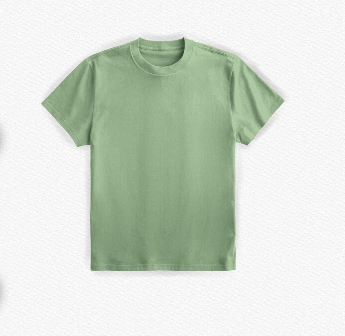 Unisex Tshirt in Fairway Green